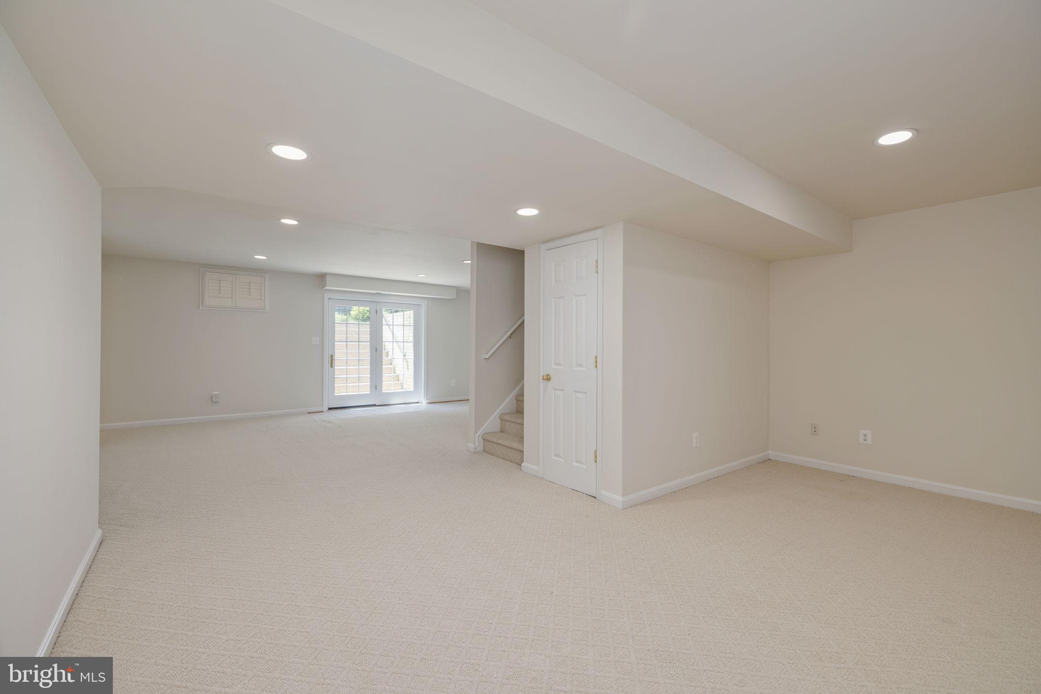 6090 Deer Ridge Trail Springfield, VA 22150 - Photo 38 of 57 Rec Room