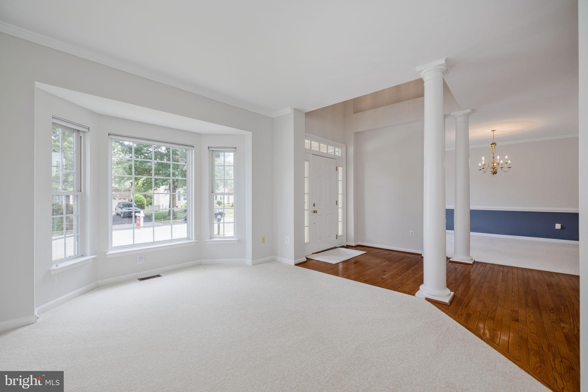 6090 Deer Ridge Trail Springfield, VA 22150 - Photo 8 of 57 Living Room