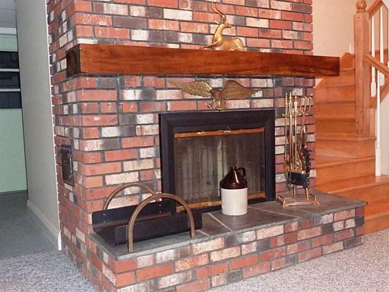 278 Spring Run Road Crescent, PA 15046 - Photo 14 of 21 Den/Family/Great Room. Second Fireplace lower level.