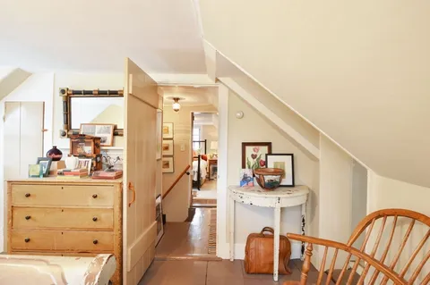 $799,900 | 1150 Russells Mills Road, Dartmouth, MA 02748