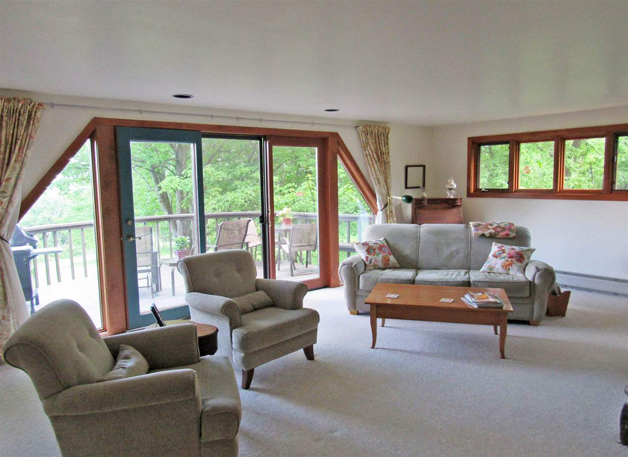 260 East Town Farm Road Putney, VT 05346 - Photo 8 of 20