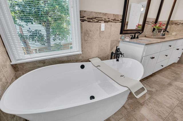 $500,000 | 100 North Gateshead Crossing, Goose Creek, SC 29445