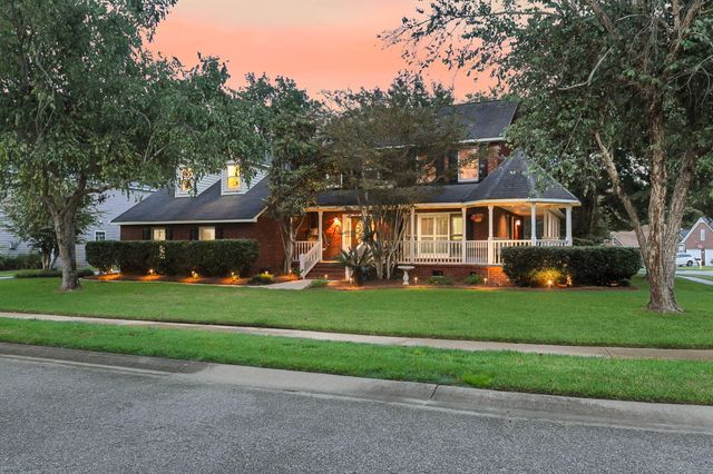 $500,000 | 100 North Gateshead Crossing, Goose Creek, SC 29445