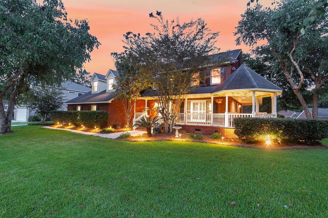 $500,000 | 100 North Gateshead Crossing, Goose Creek, SC 29445