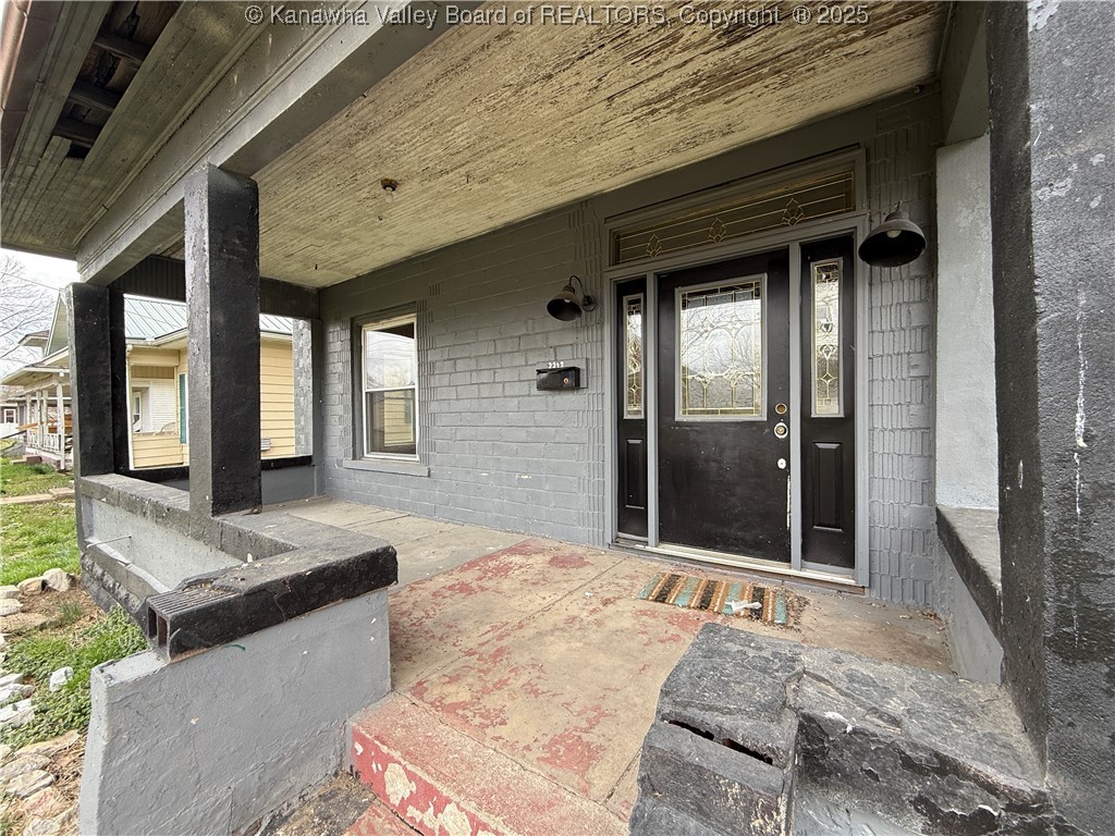 2213 North Main Street Point Pleasant, WV 25550 - Photo 3 of 14 Front porch