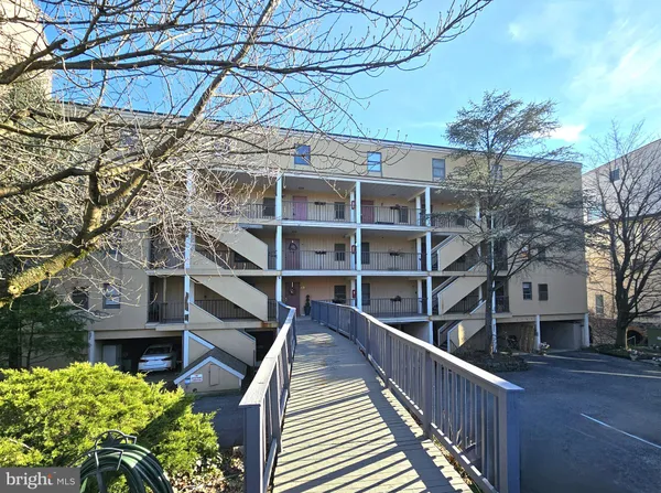 $230,000 | 1969 Superfine Lane, Unit 89, Wilmington, DE 19802