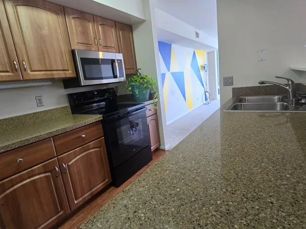 $230,000 | 1969 Superfine Lane, Unit 89, Wilmington, DE 19802