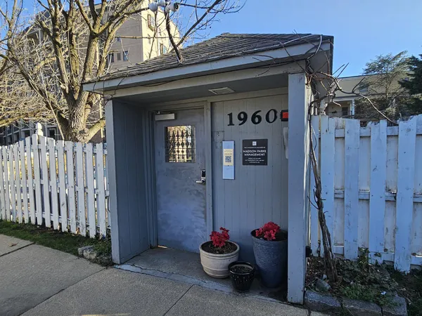 $230,000 | 1969 Superfine Lane, Unit 89, Wilmington, DE 19802