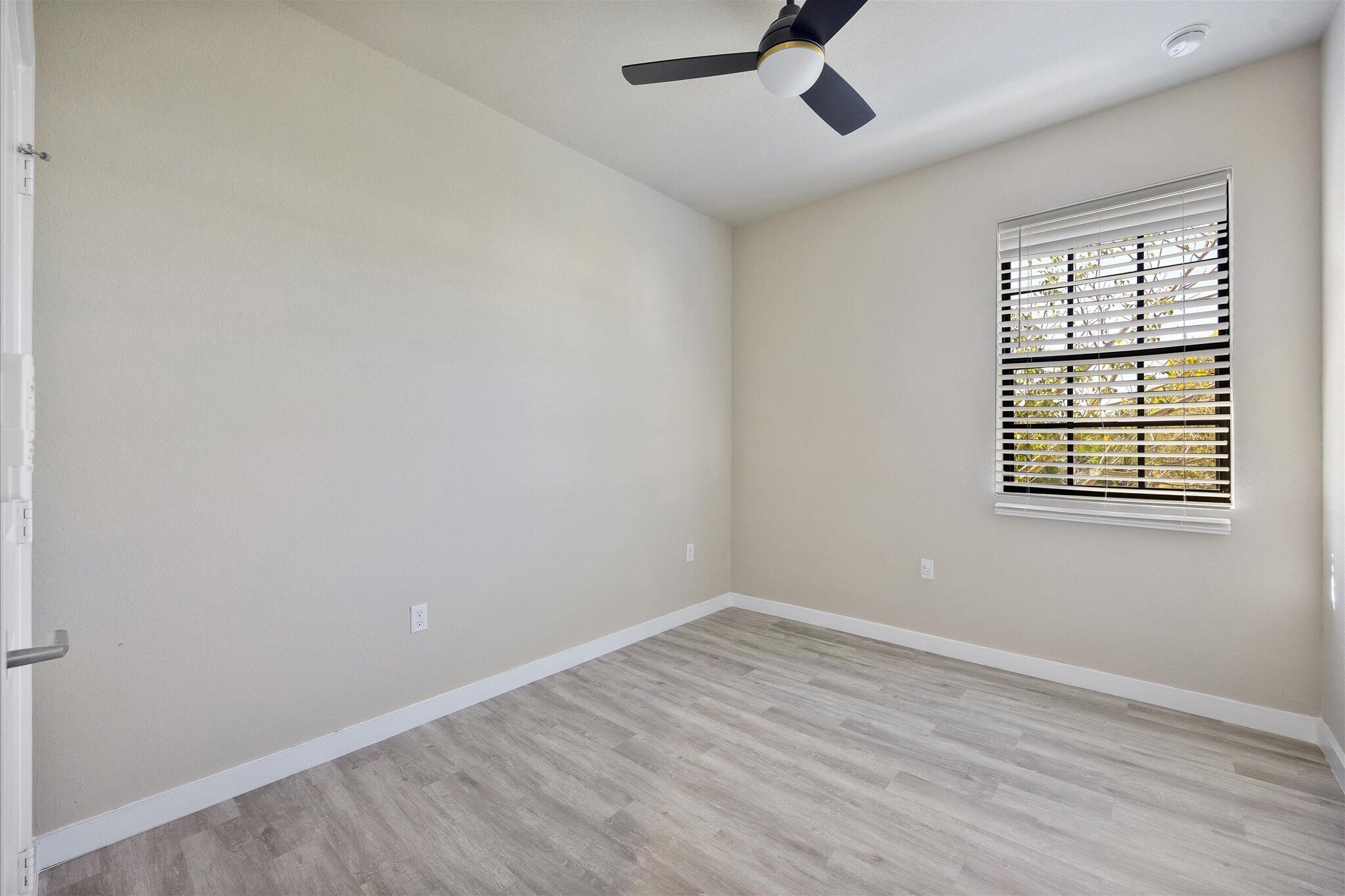 751 Southwest 11th Street Florida City, FL 33034 - Photo 21 of 40 27-751 SW 11th St _027