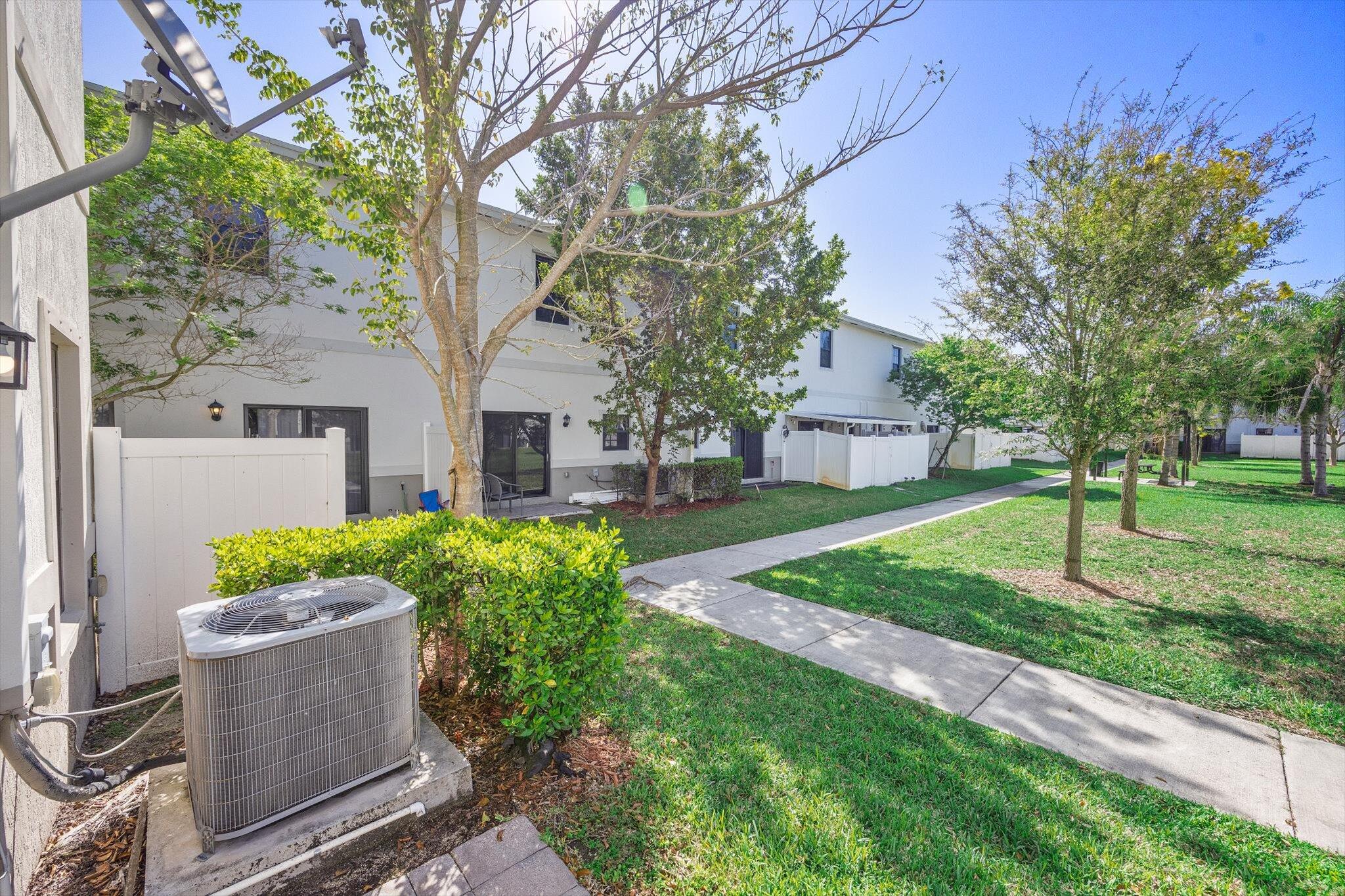 751 Southwest 11th Street Florida City, FL 33034 - Photo 40 of 40 41-751 SW 11th St _041