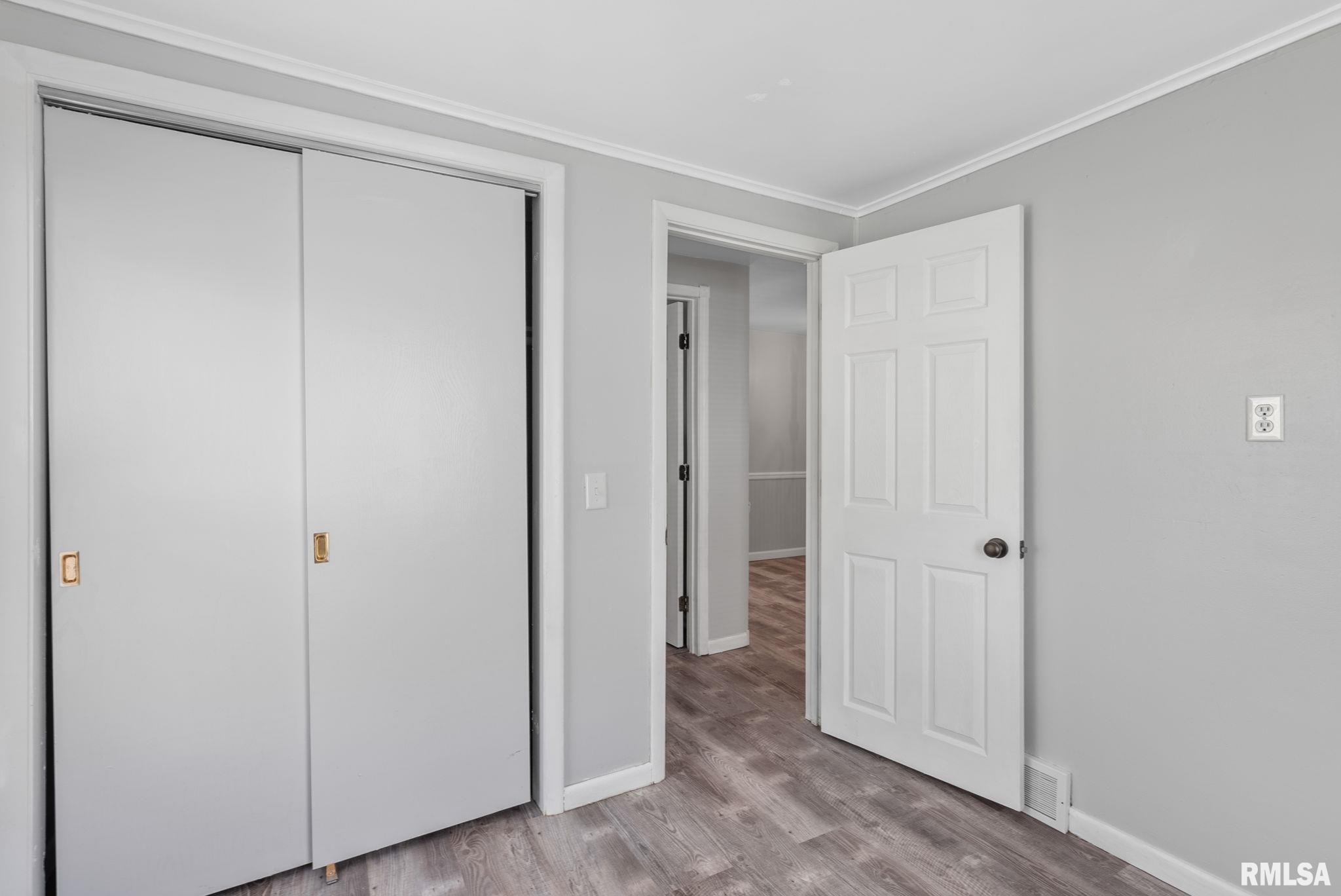 618 4th Street Colona, IL 61241 - Photo 12 of 21