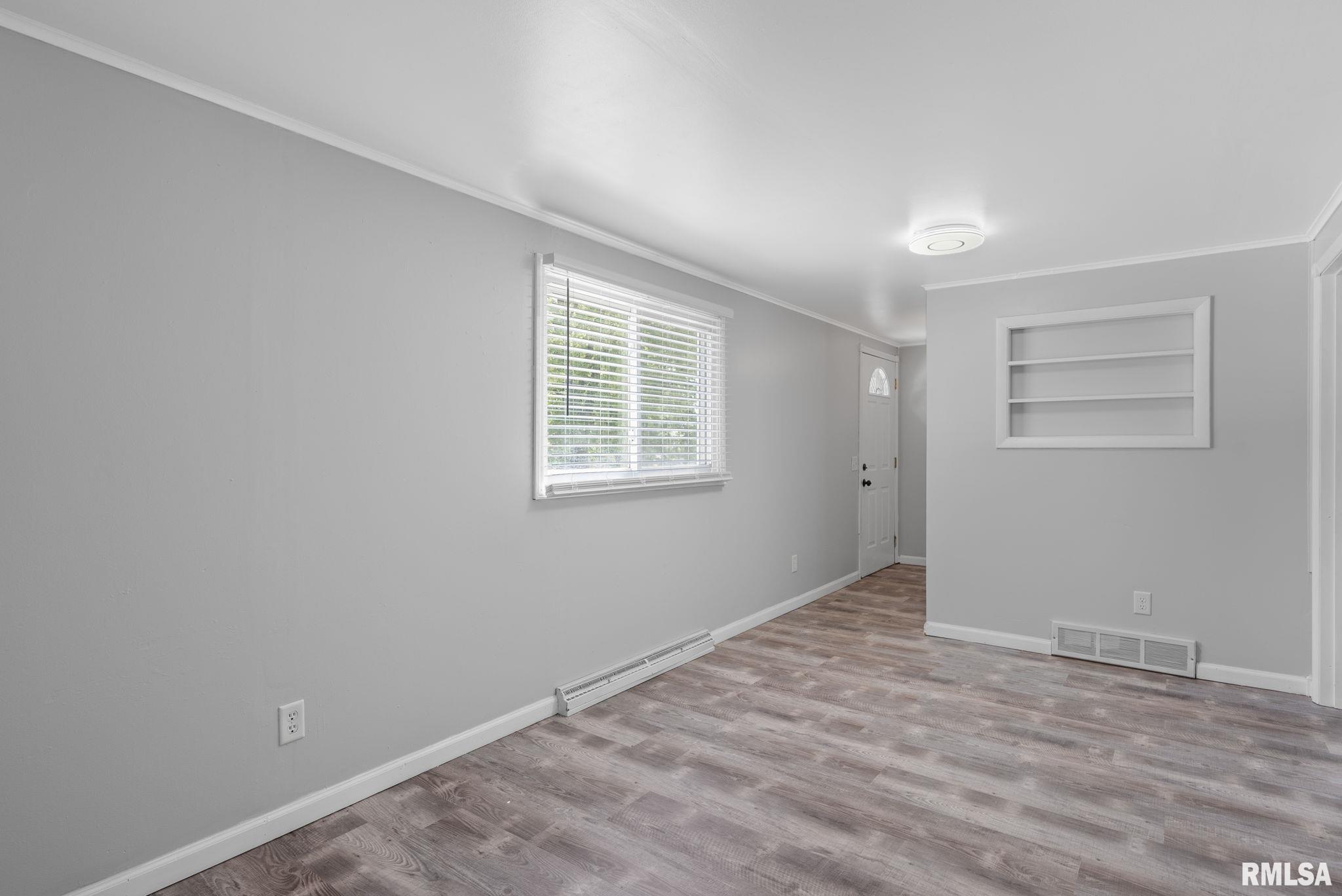 618 4th Street Colona, IL 61241 - Photo 4 of 21