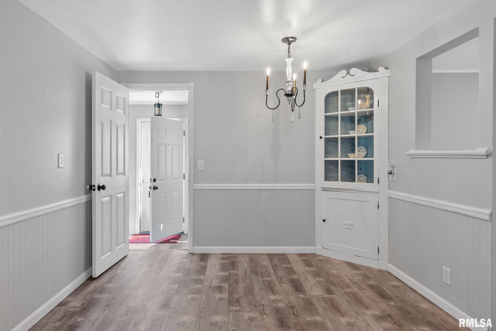 618 4th Street Colona, IL 61241 - Photo 6 of 21