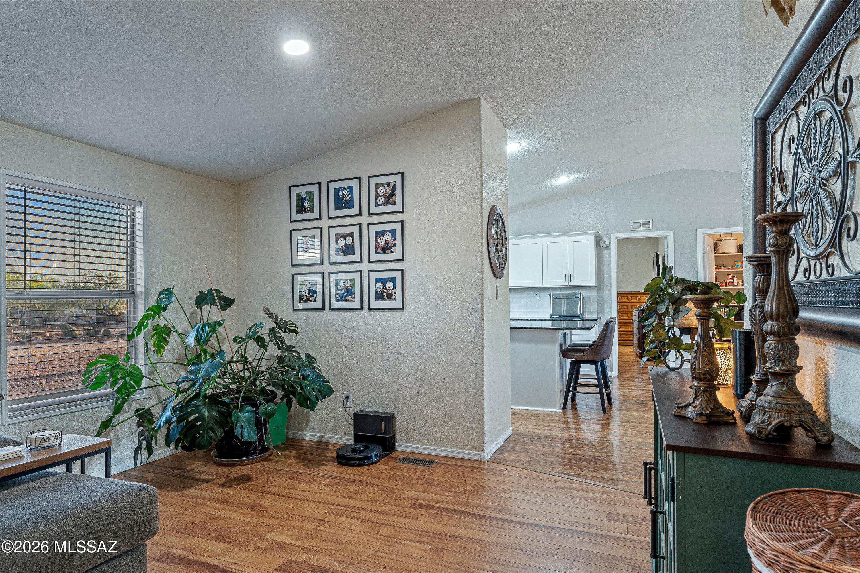 16120 North Elkins Road Tucson, AZ 85739 - Photo 12 of 51 11-Living Room