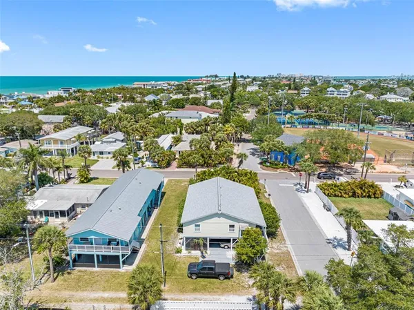 $2,500 | 115 15th Avenue, Unit A, Indian Rocks Beach, FL 33785