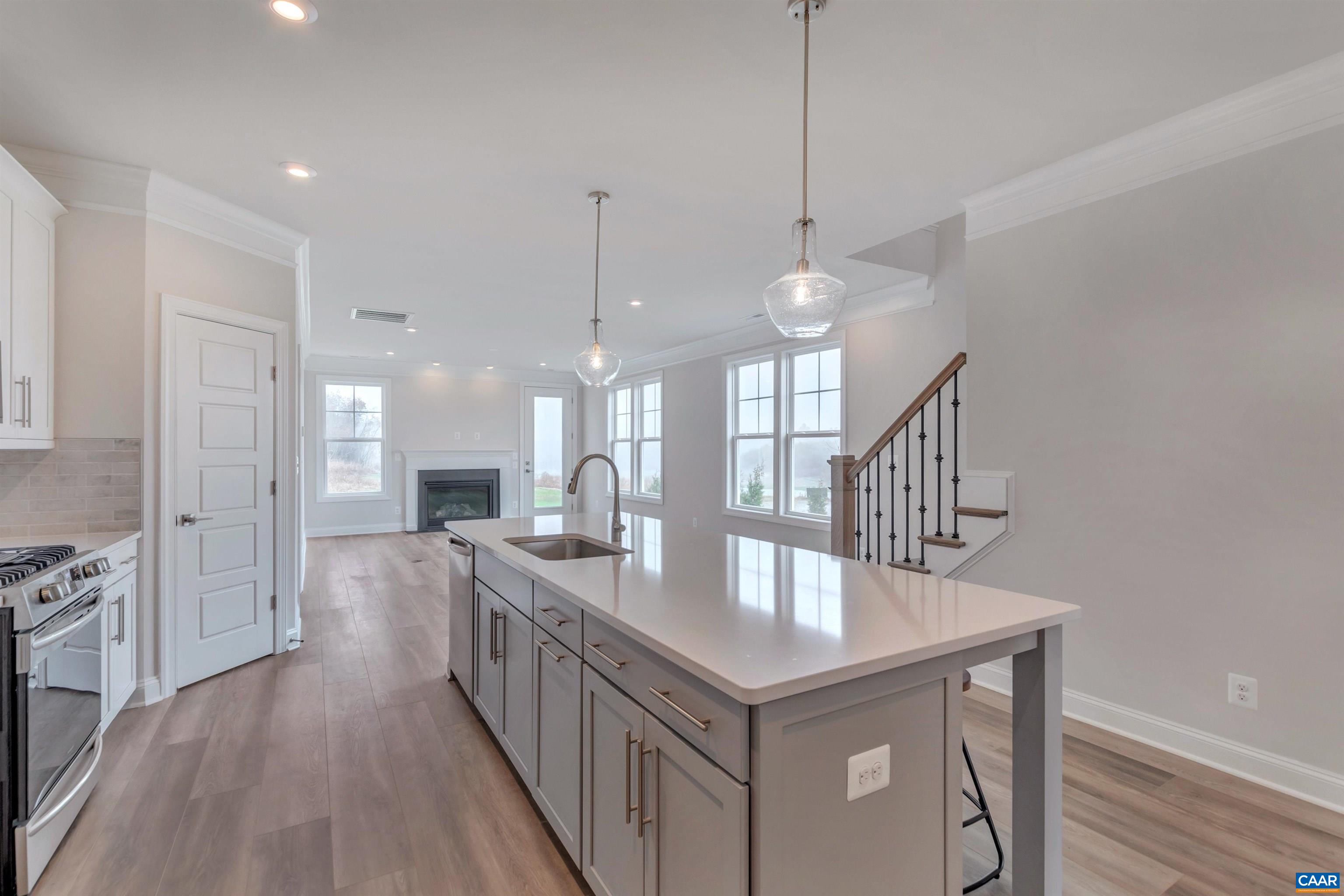 204 Ridgeline Drive Waynesboro, VA 22980 - Photo 4 of 16 Gallery Image 4