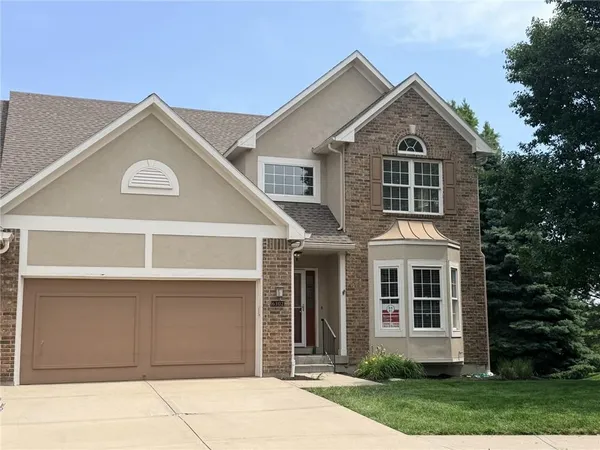 $550,000 | 6302 West 133rd Terrace, Overland Park, KS 66209