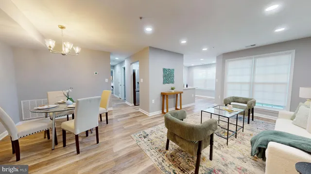 $284,900 | 3870 Normandy Drive, Unit 1D, Hampstead, MD 21074