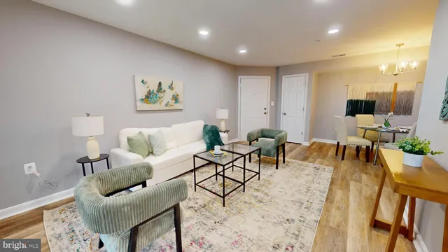 $284,900 | 3870 Normandy Drive, Unit 1D, Hampstead, MD 21074