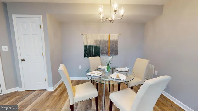 $284,900 | 3870 Normandy Drive, Unit 1D, Hampstead, MD 21074