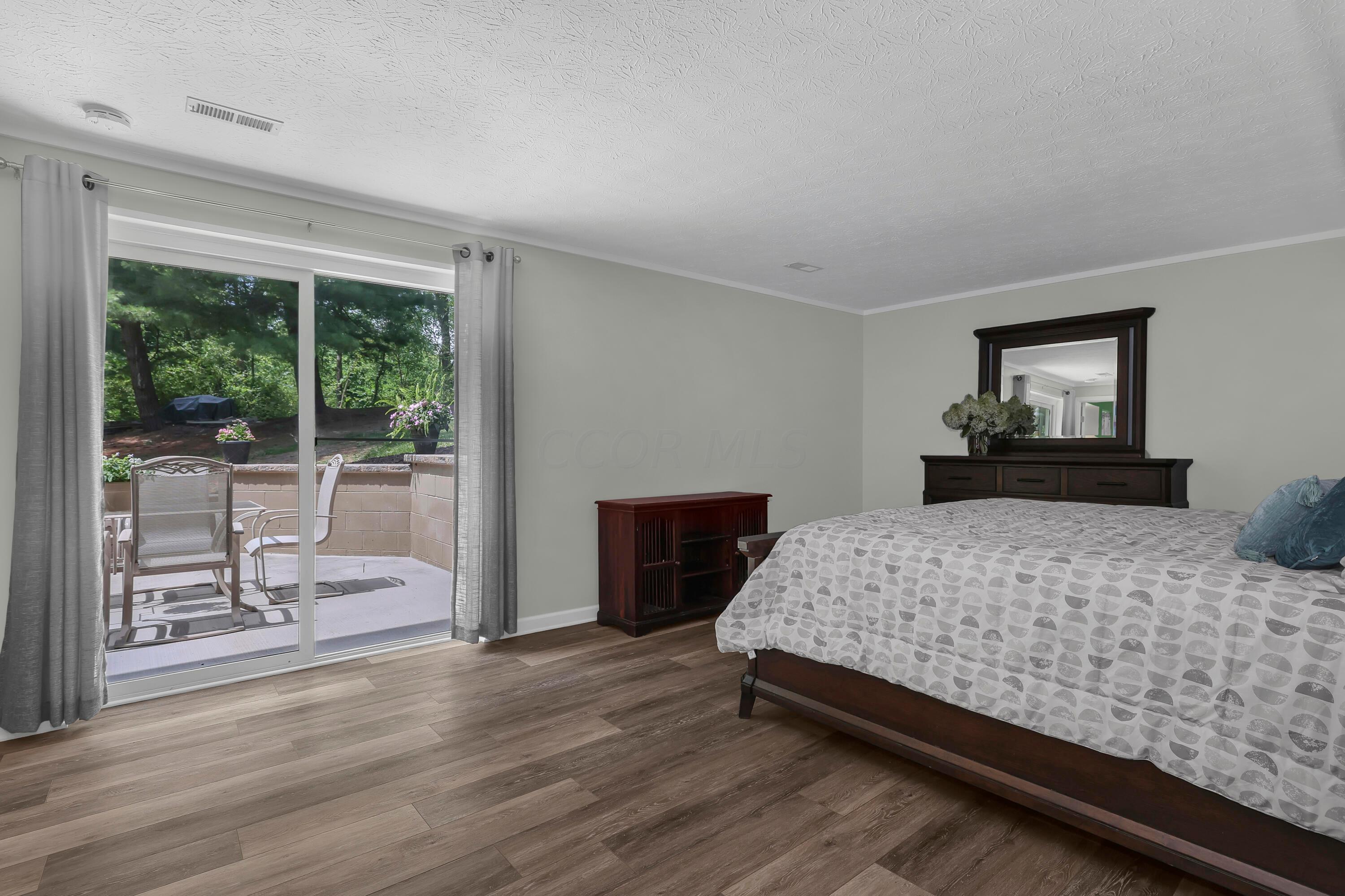 1060 South Watkins Road Alexandria, OH 43001 - Photo 29 of 47 0G7A6879