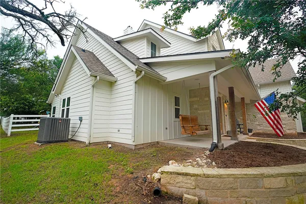 $749,000 | 2005 Austin Hines Drive, China Spring, TX 76633