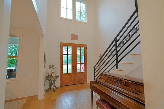 $749,000 | 2005 Austin Hines Drive, China Spring, TX 76633