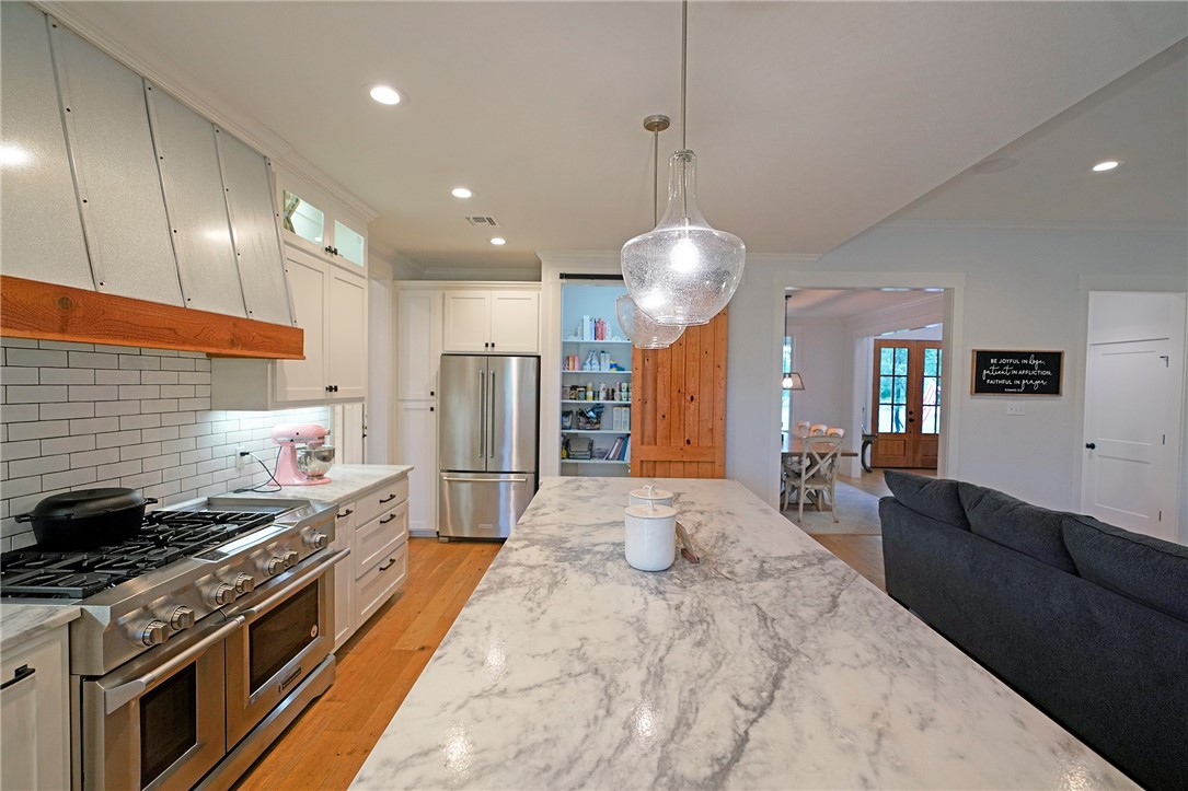 2005 Austin Hines Drive China Spring, TX 76633 - Photo 10 of 59