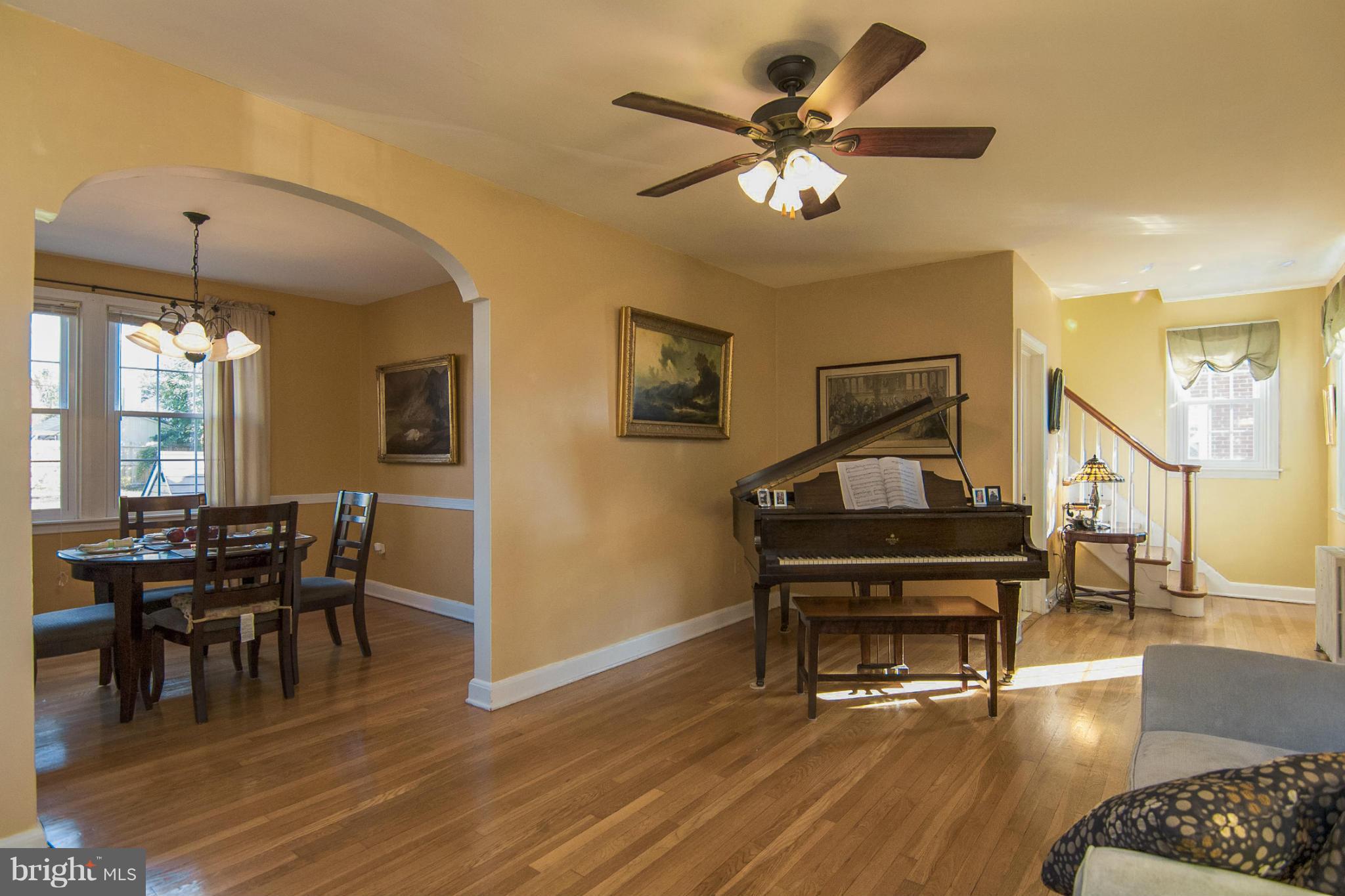 528 Military Road Frederick, MD 21702 - Photo 5 of 30 Family Room