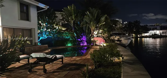 $10,700,000 | 363 Centre Island, Golden Beach, FL 33160