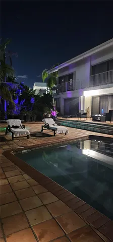 $10,700,000 | 363 Centre Island, Golden Beach, FL 33160