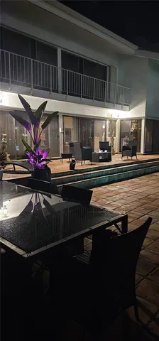 $10,700,000 | 363 Centre Island, Golden Beach, FL 33160