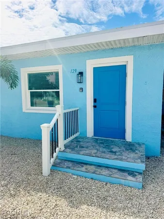 a view of entryway