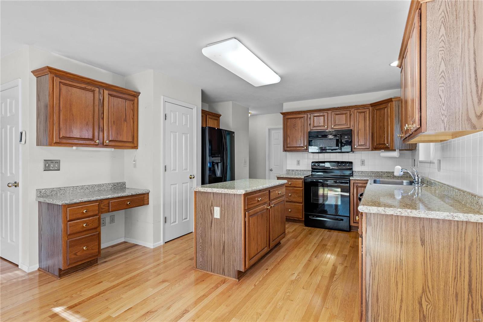 5540 Kerth Road St. Louis, MO 63128 - Photo 17 of 34 Gallery Image 17