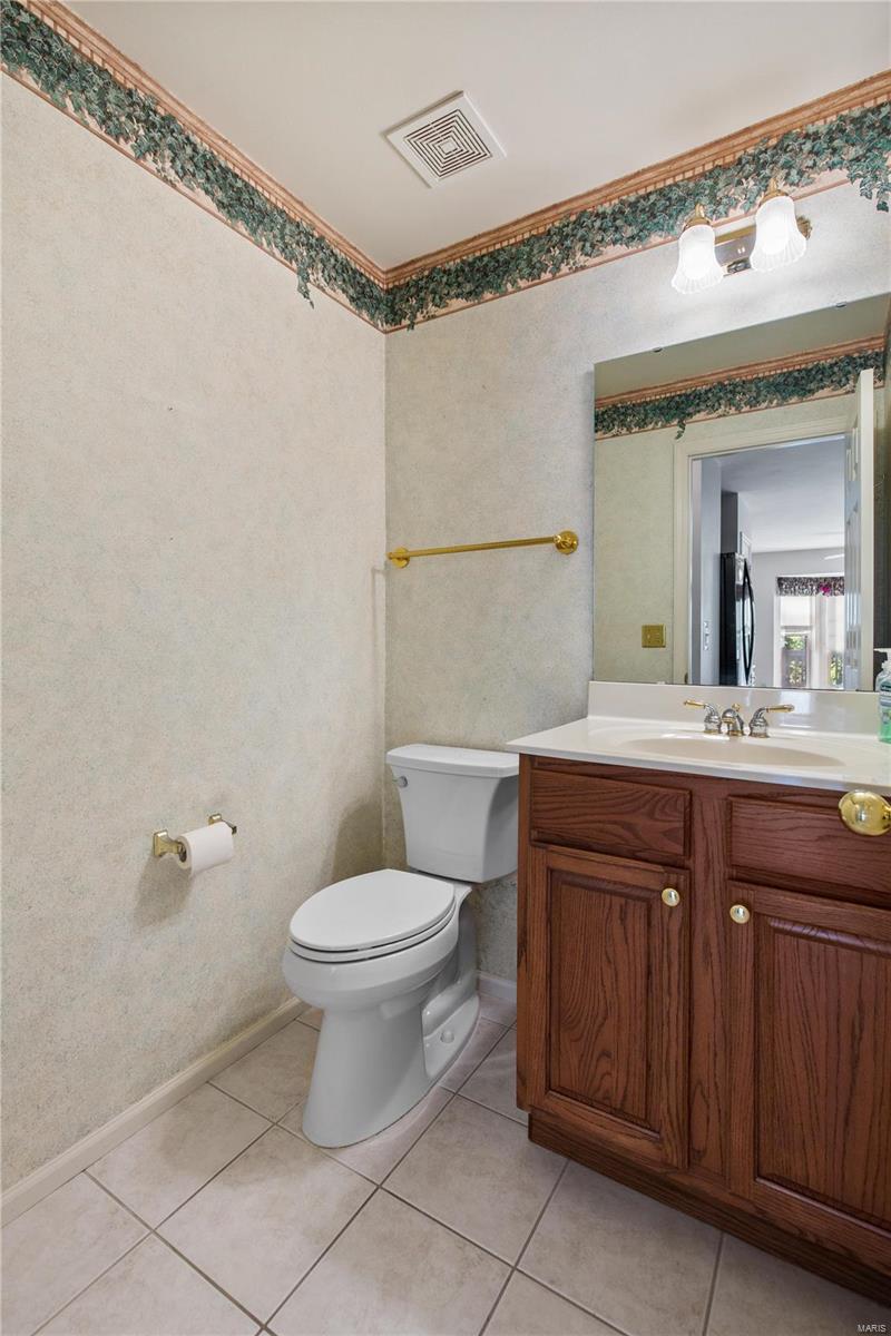 5540 Kerth Road St. Louis, MO 63128 - Photo 20 of 34 Gallery Image 20