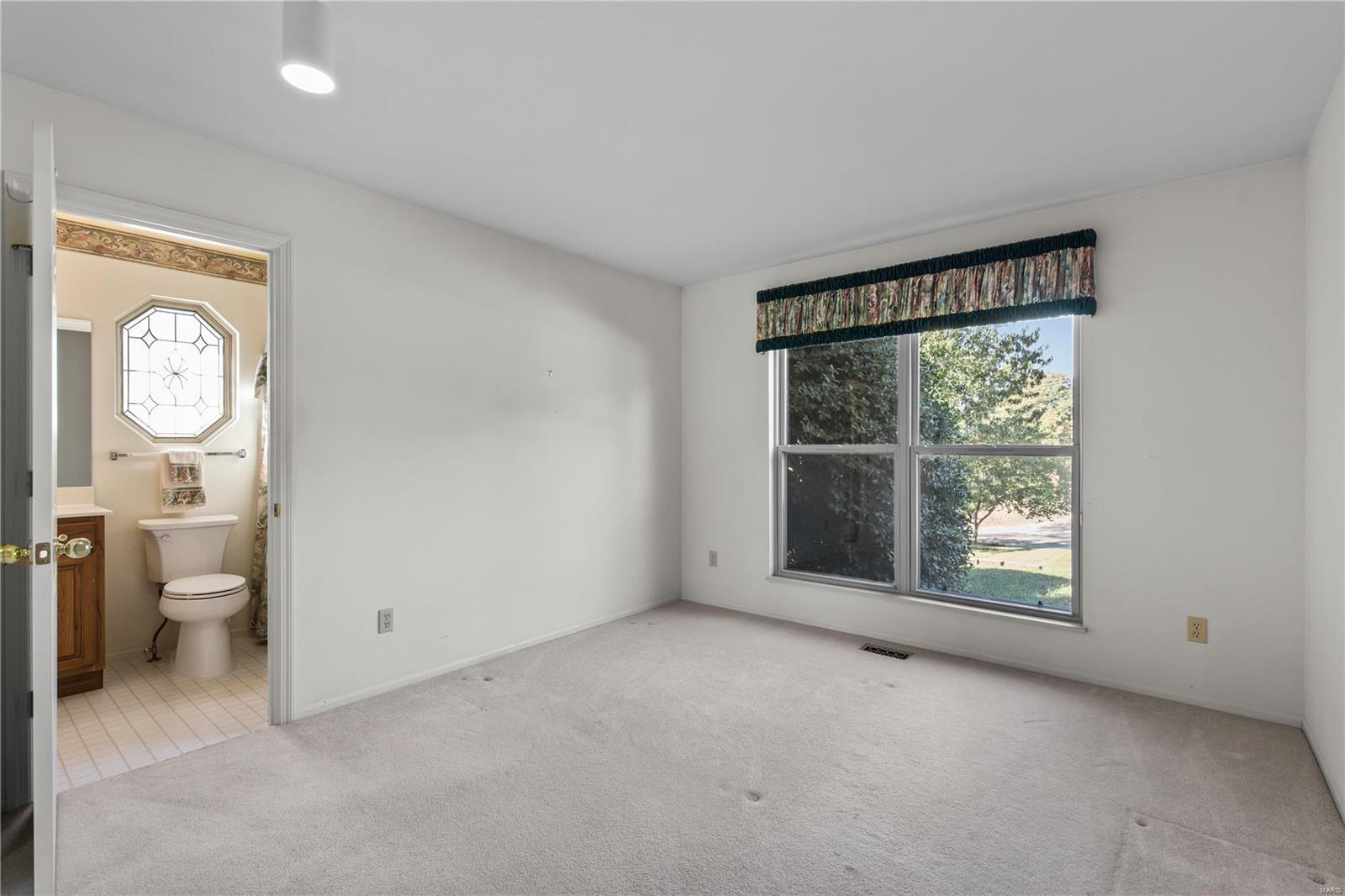 5540 Kerth Road St. Louis, MO 63128 - Photo 25 of 34 Gallery Image 25