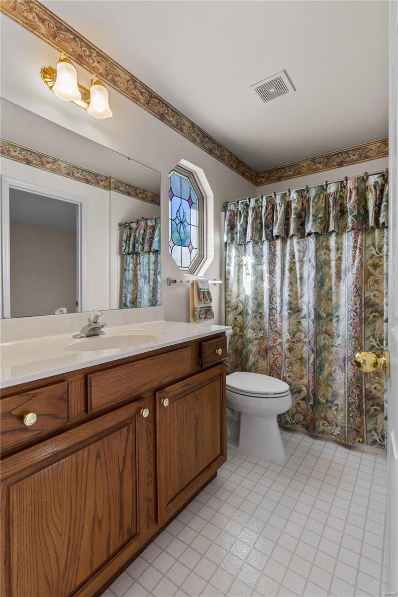 5540 Kerth Road St. Louis, MO 63128 - Photo 26 of 34 Gallery Image 26