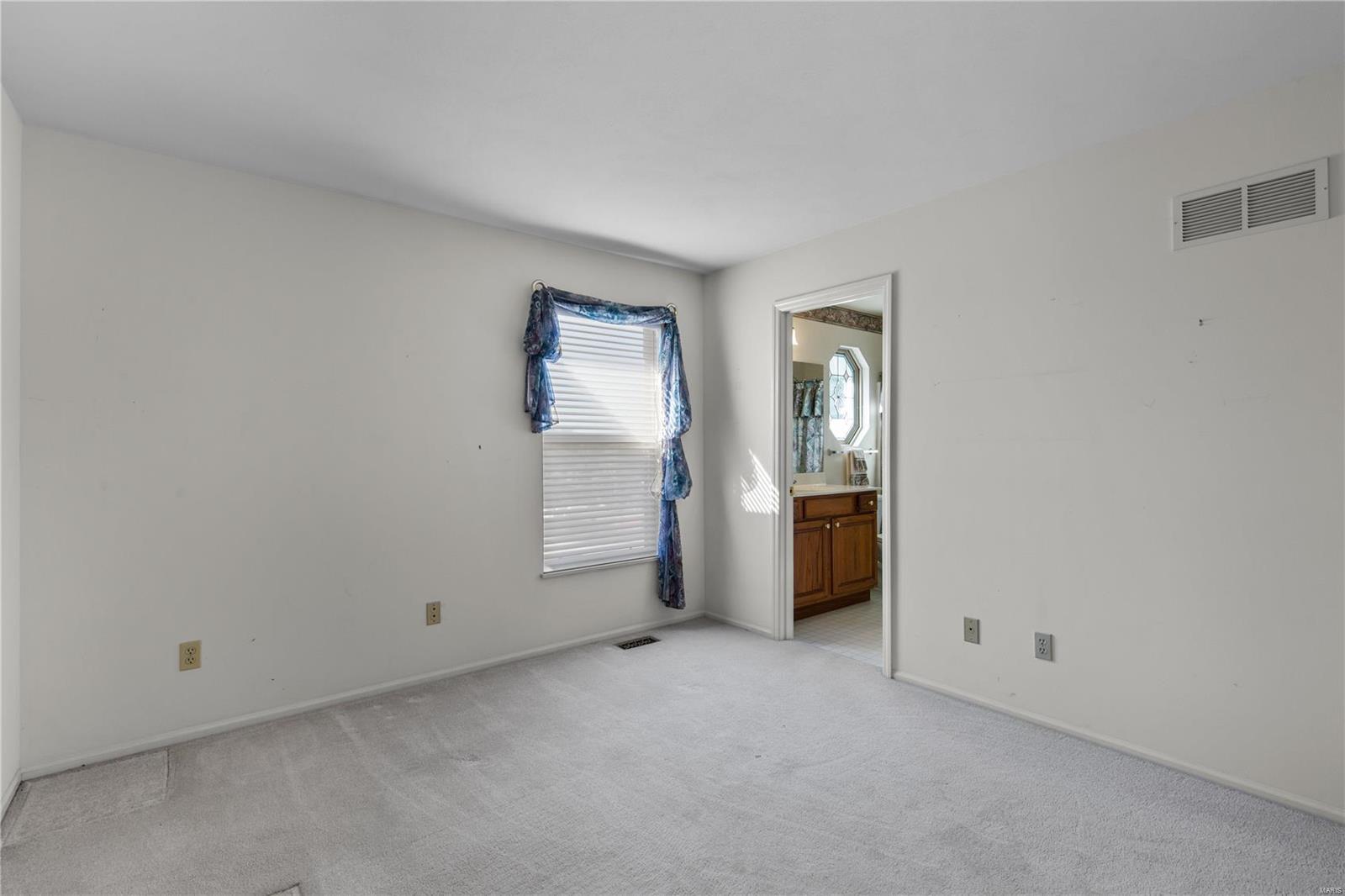 5540 Kerth Road St. Louis, MO 63128 - Photo 27 of 34 Gallery Image 27