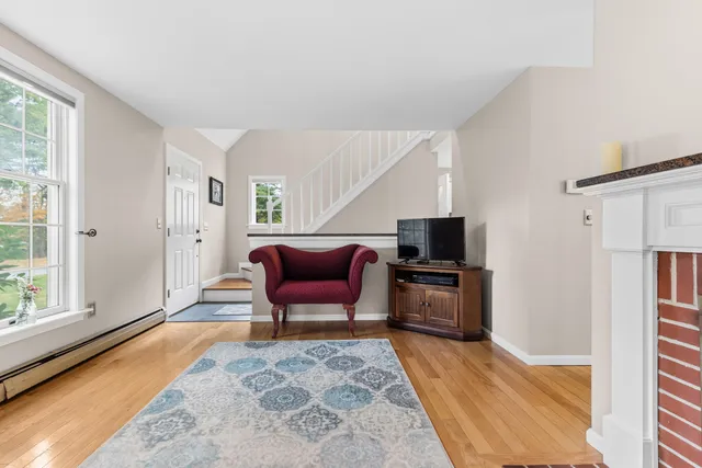 $749,000 | 2 Bunker Hill Terrace, Scarborough, ME 04074