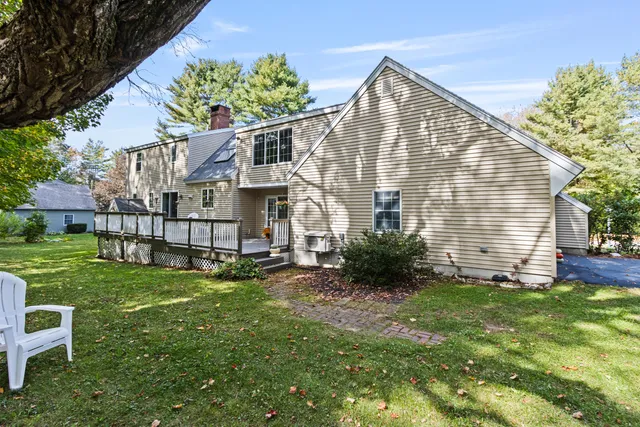 $749,000 | 2 Bunker Hill Terrace, Scarborough, ME 04074