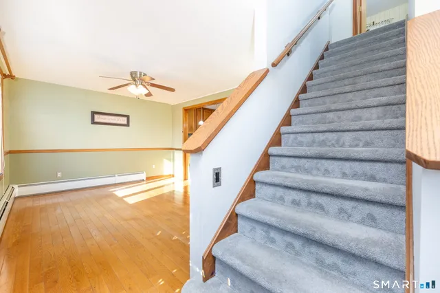 $389,900 | 15 Wolcott Street, Southington, CT 06489