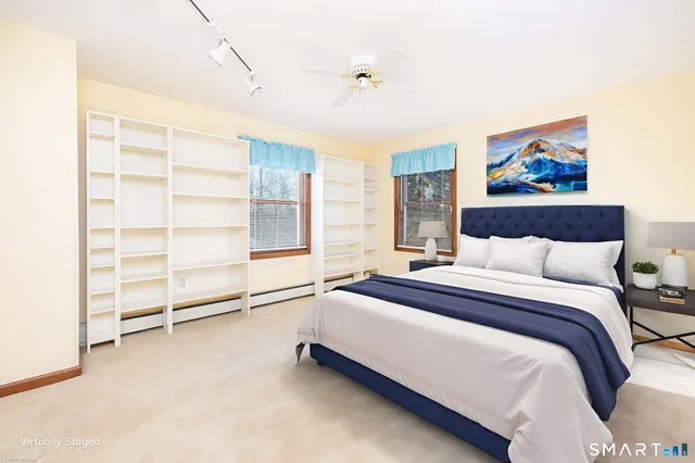 $389,900 | 15 Wolcott Street, Southington, CT 06489