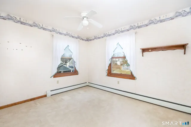 $389,900 | 15 Wolcott Street, Southington, CT 06489