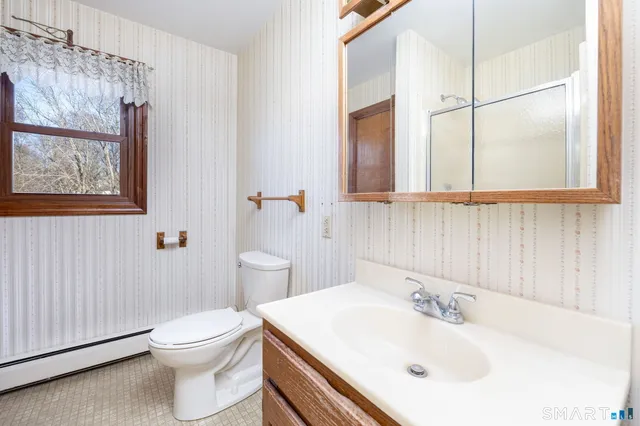 $389,900 | 15 Wolcott Street, Southington, CT 06489