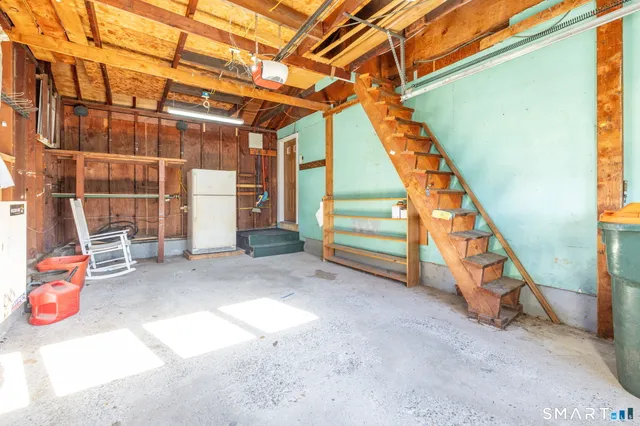 $389,900 | 15 Wolcott Street, Southington, CT 06489