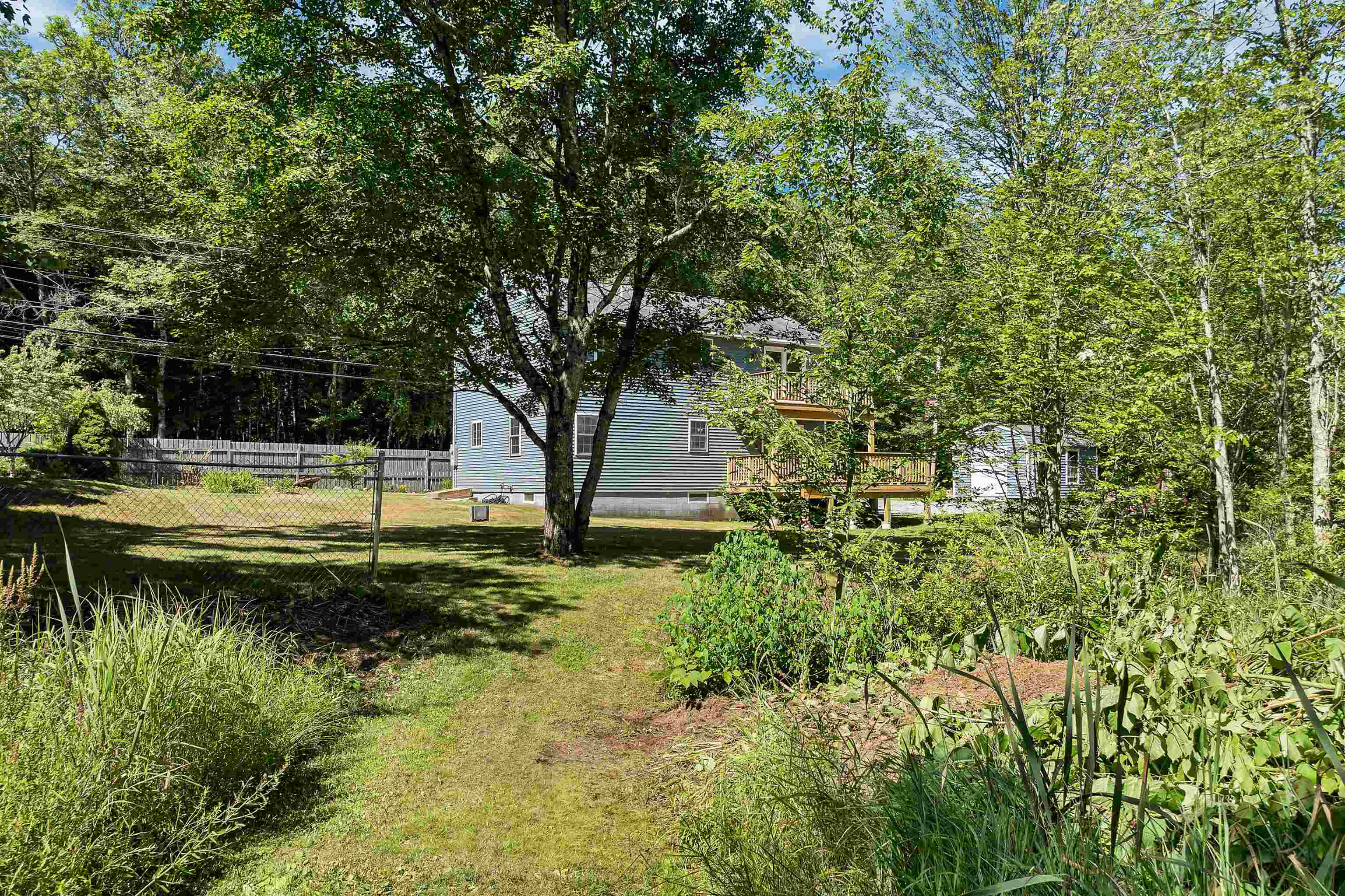 85 A North Road Deerfield, NH 03037 - Photo 25 of 51