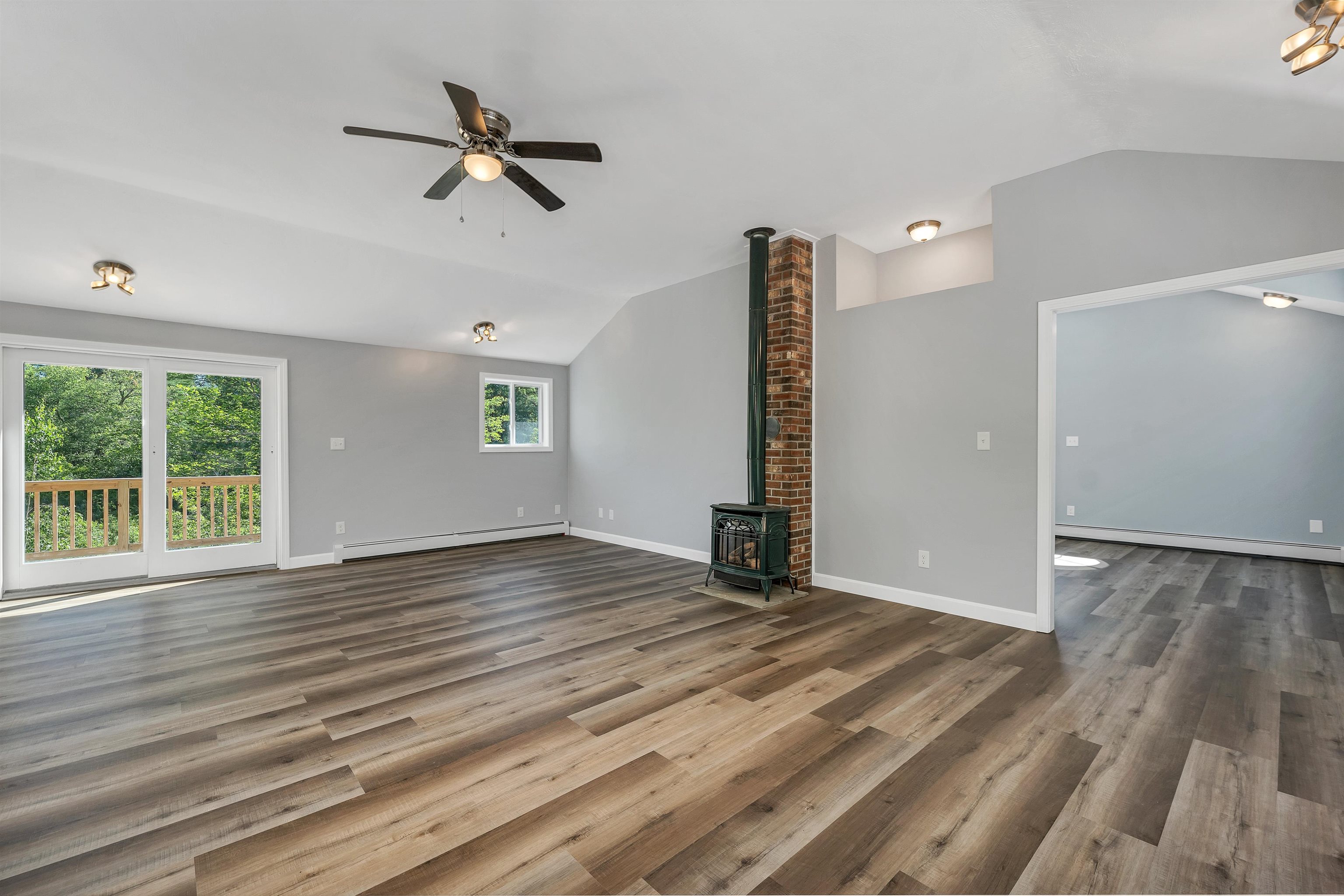 85 A North Road Deerfield, NH 03037 - Photo 29 of 51