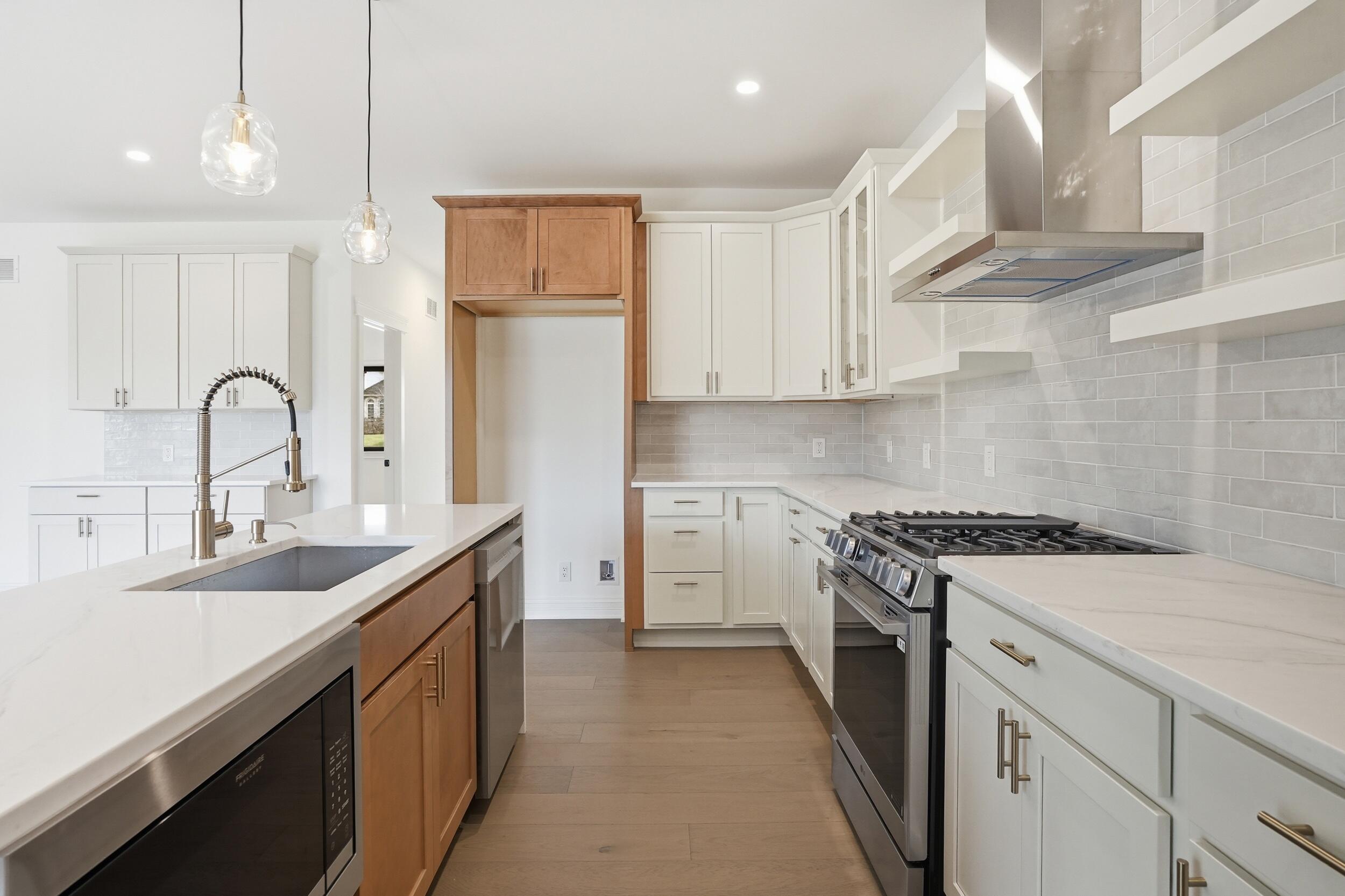 754 Cirque Drive Crown Point, IN 46307 - Photo 14 of 57 2500x1666