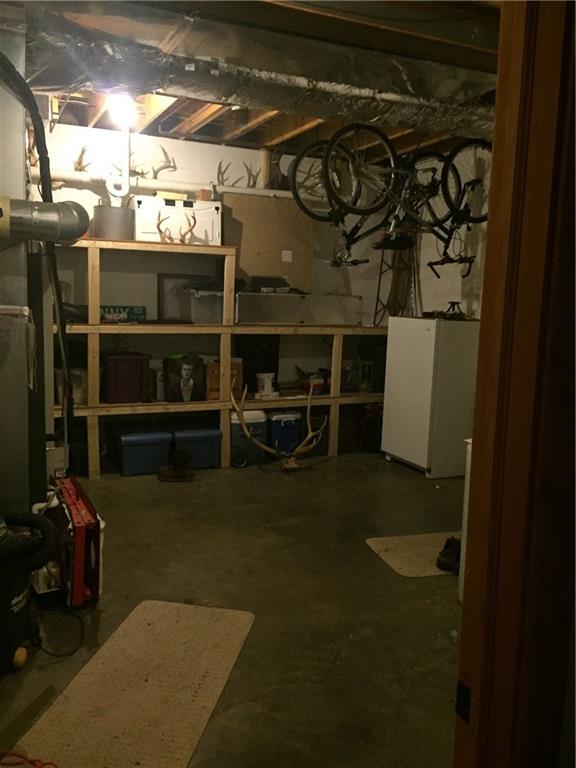 217 Election House Road Butler, PA 16001 - Photo 18 of 22