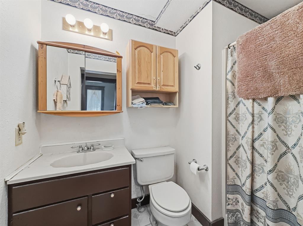 802 East Main Street Hamilton, TX 76531 - Photo 13 of 20